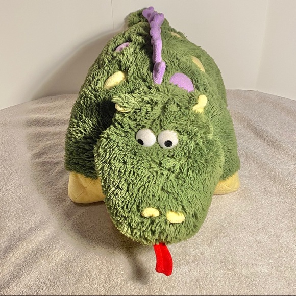 cakey stuffed animal gabby's dollhouse